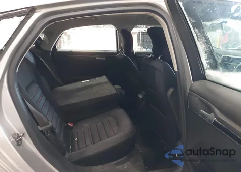 2013 Ford Fusion Hybrid Se z USA, uszkodzony, nr VIN 3FA6P0LU8DR226609